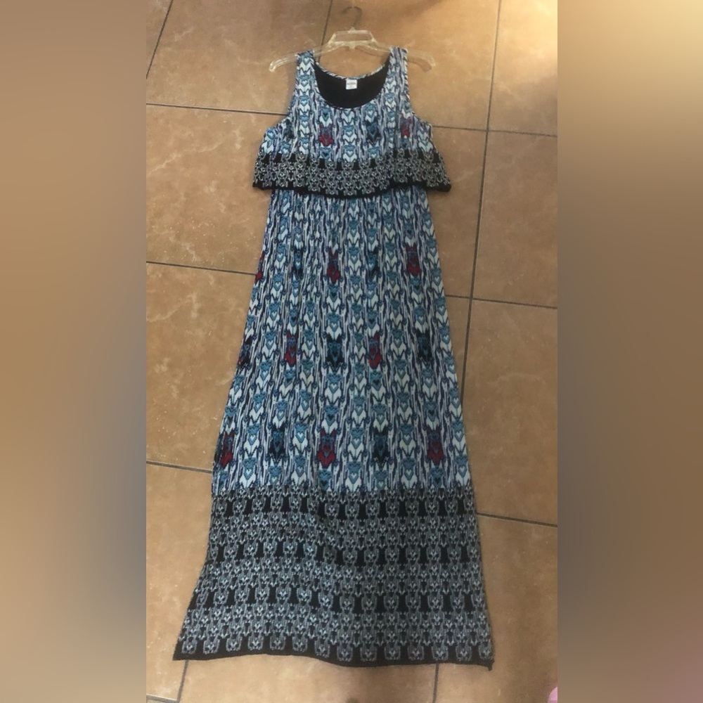 Bila Blue, Black, White, Red Sleeveless Maxi Sundress - Picture 2 of 14